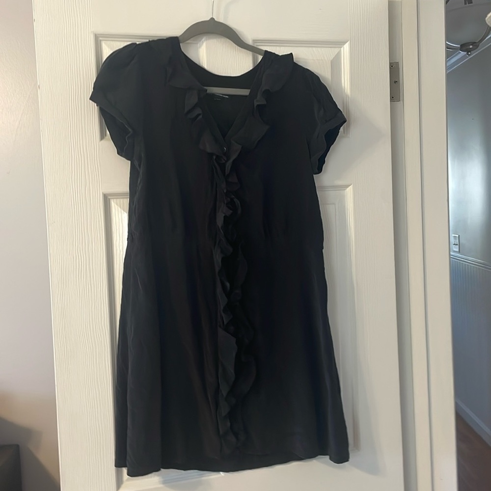 Very cute front ruffle mini dress